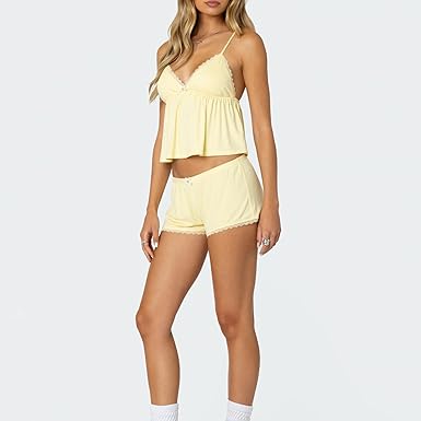 Women's Y2K Lace Pajamas Set 2 Piece Lounge Set Sleeveless V Neck Cami Tops Lace Trim Shorts Sleepwear